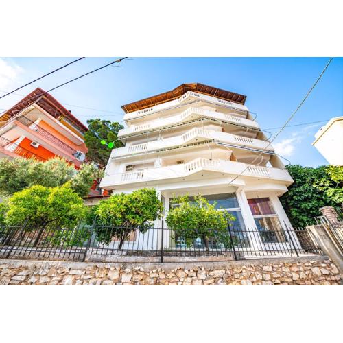 Ideal ApartHotel Saranda