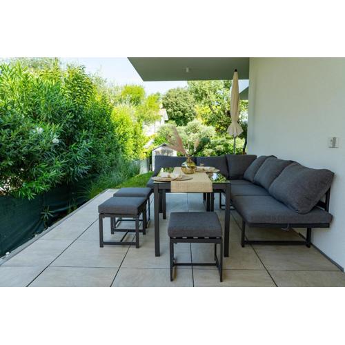 Idyllische Wohnung mit Garten und Pool