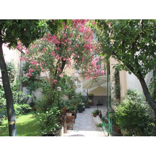 Il Giardino degli Oleandri