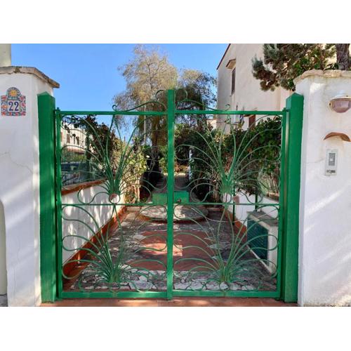 Il giardino del Falso Pepe