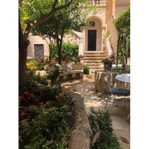Il Giardino Della Regina