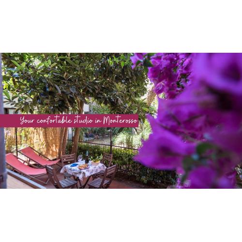 Il Giardino di Ada Ground Floor Studio with AC and Patio