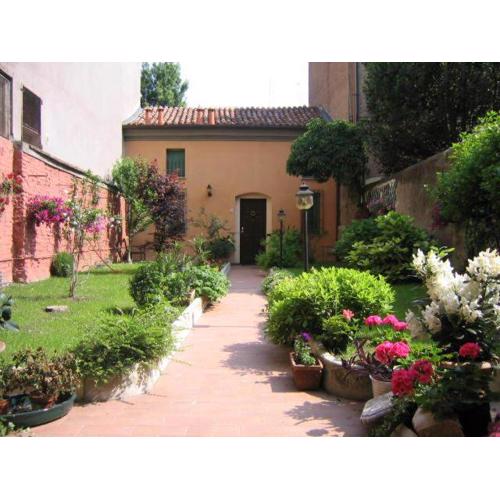 Il Giardino Fiorito