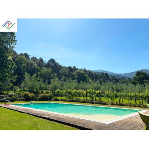 Il Palazzaccio con Piscina a Lucca by TuscanyWeGo