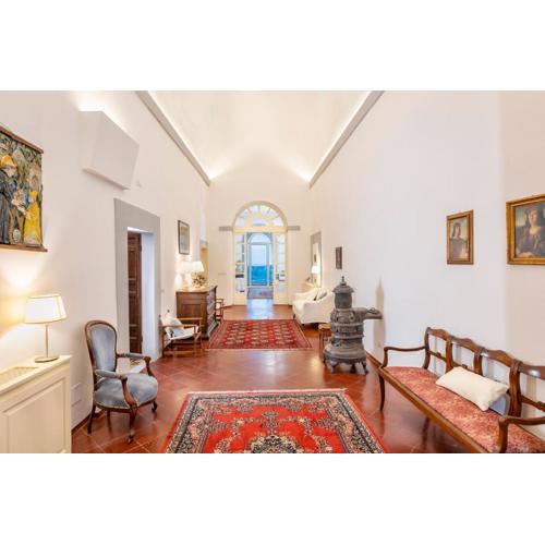Il Vescovo, Incredible Attic in center of Montepulciano, Luxe