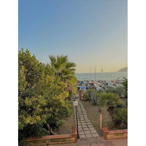 Il Viandante sul Mare