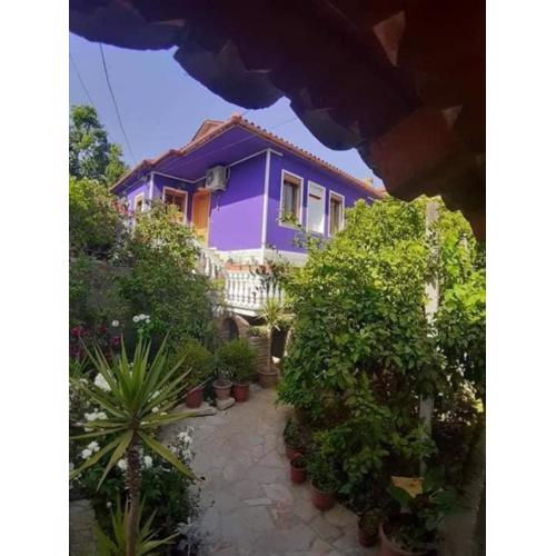 Ilia Gloria house