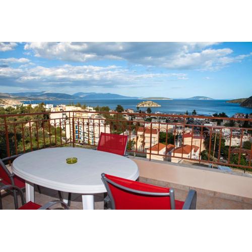Iliana Apartments