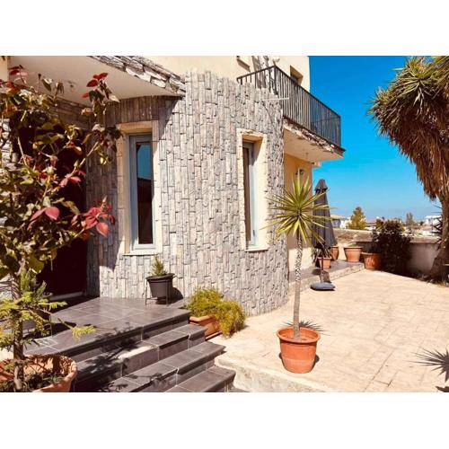 Impeccable 3-Bed Villa in Nicosia