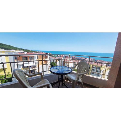 Imperial Sea View Apartment