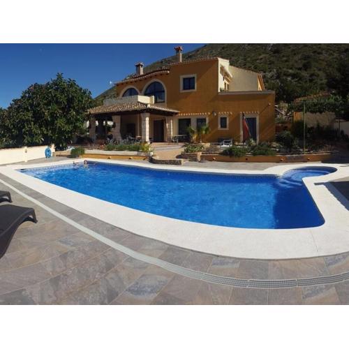 in the Finca Caroline