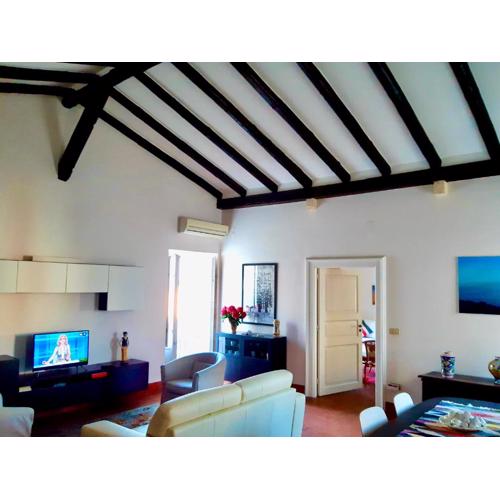 Incantevole appartamento in palazzo storico Ortigia