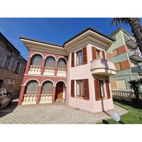Independence Street Apartment