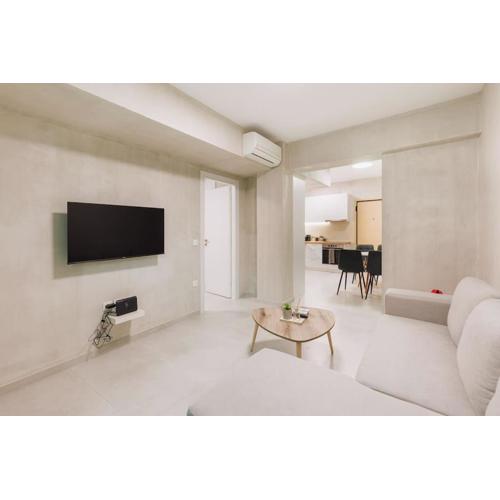 Industrial semi-basement apartment in Athens