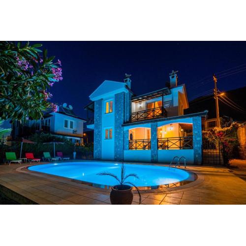 Infinity Flora Villa