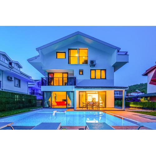 Infinity Lily Villa 2