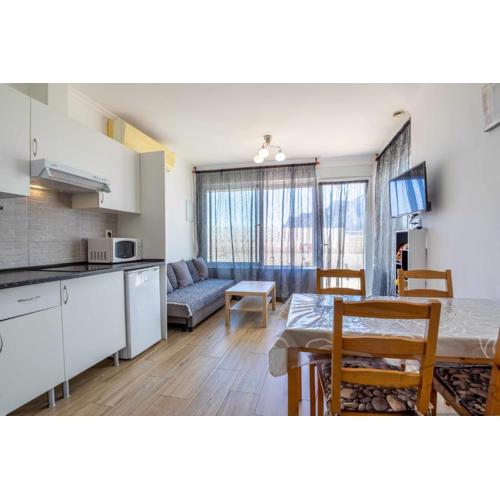 Inftour President 1 Apartamento