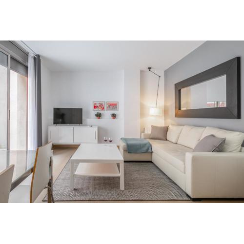 Inside Barcelona Apartments Salva
