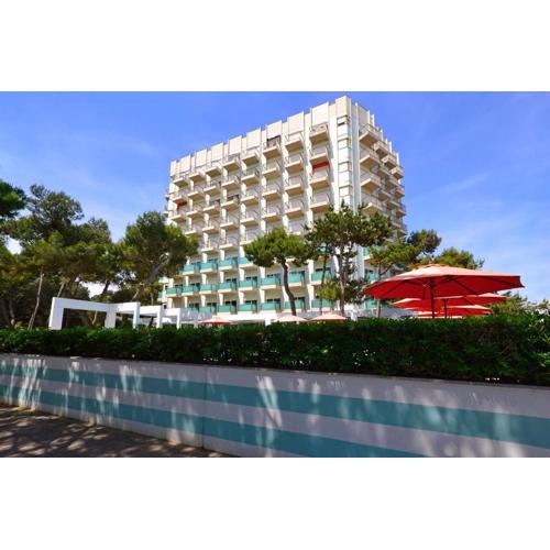 International Seaview Apartments