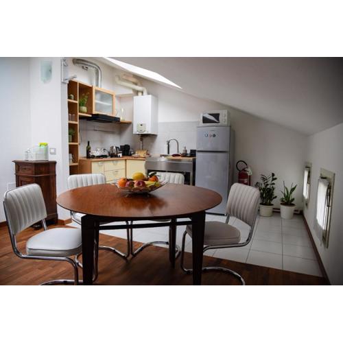Interno 8