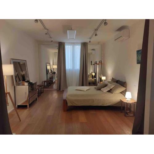Interno4home: In centro storico con posto auto