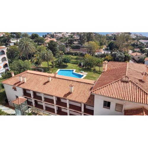Interpares Terrace by Del Parque Flats
