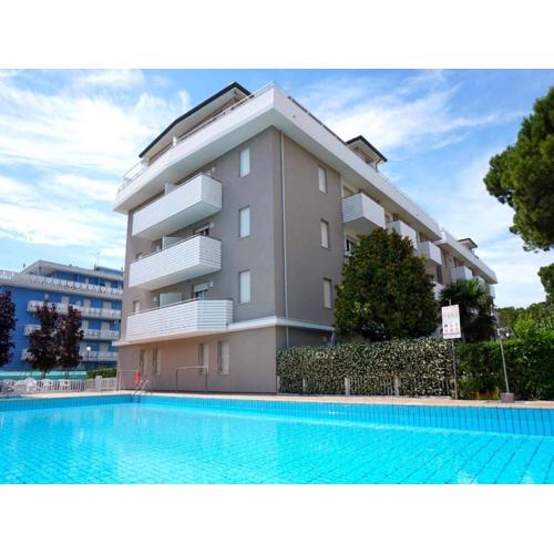 Inviting apartment with private garden