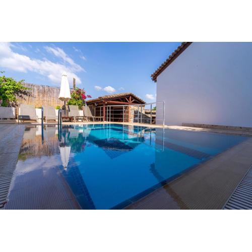 Ionia House