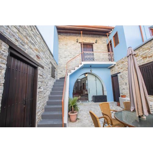 Iosiphis Stonebuilt House
