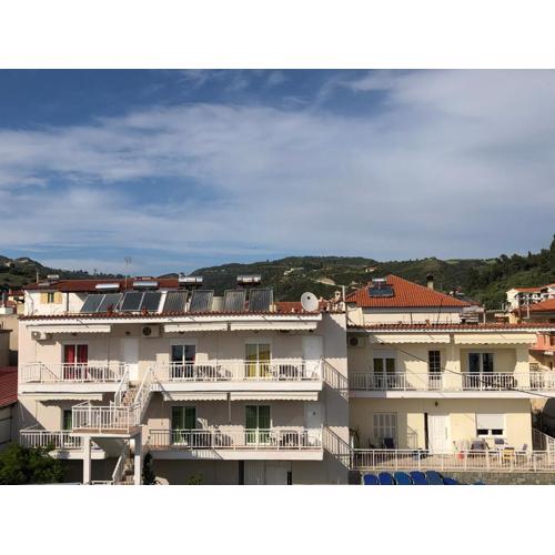 Irida Apartments