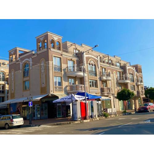 Irina Apartments
