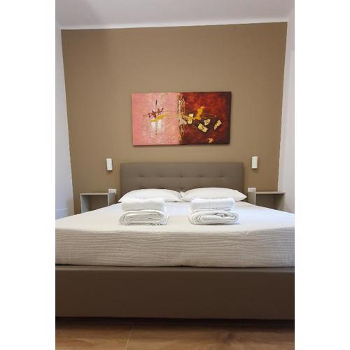 Iris Apartment Qsella