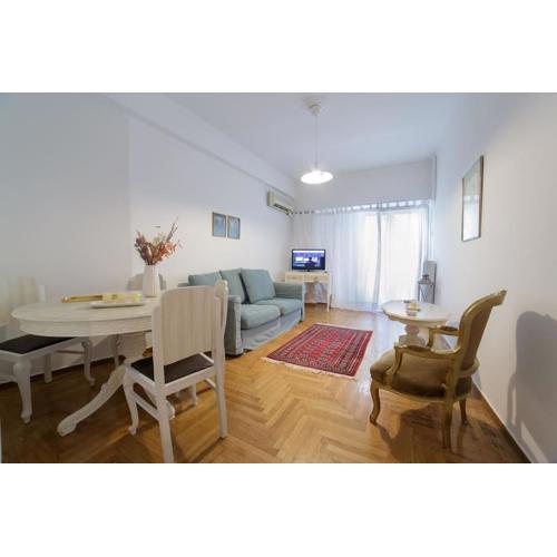 Iris Apartment