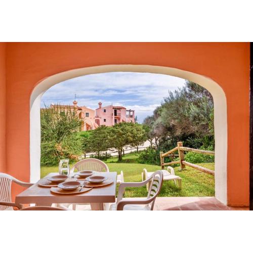 ISA - Villas with air conditioning and private outdoor area just a few minutes from La Pelosa