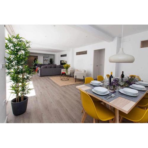 ISG Apartments Downtown family haven Free parking spot