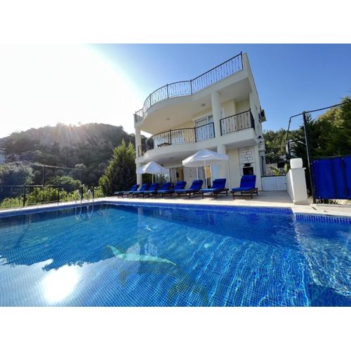 Islamlar 4 Bedroom Villa 9669