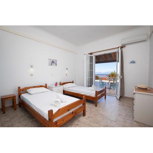 Island Kavos Annex studios