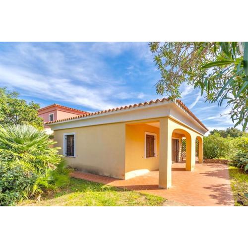Iss Travel, Apartments in Via Torino - 800 m from La Cinta beach