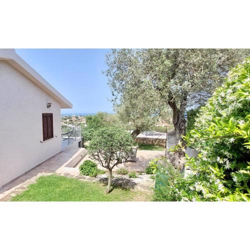 ISS Travel, Sea View apartment Il Corbezzolo - ground floor with air-condition
