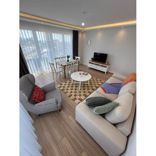 Istanbul Bostanci Luxury 2 Bedroom Apartment with Pool