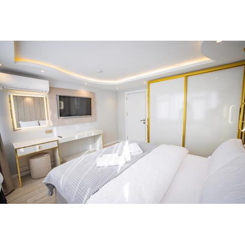 ISTANBUL SUITE
