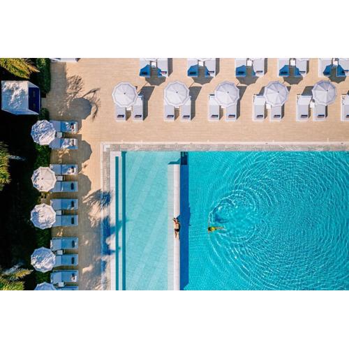 Ivi Mare - Designed for Adults by Louis Hotels