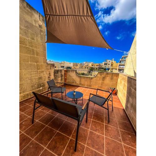 Iz-Ziffa Penthouse - Hosted by Encanto Gozo
