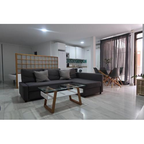 J & E Málaga Center Apartamentos