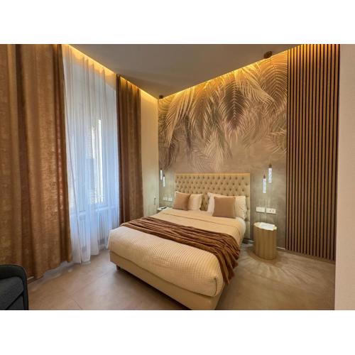 J & R Guest House