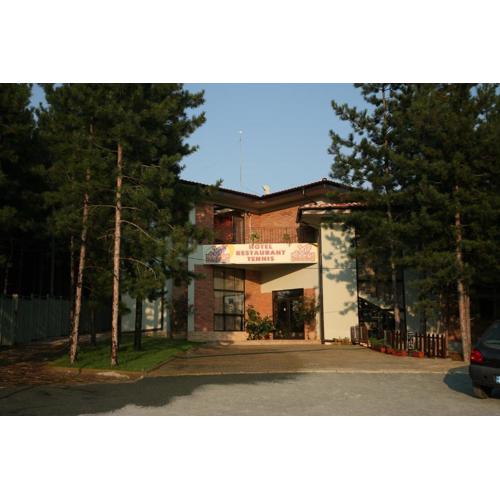Jack Family Hotel