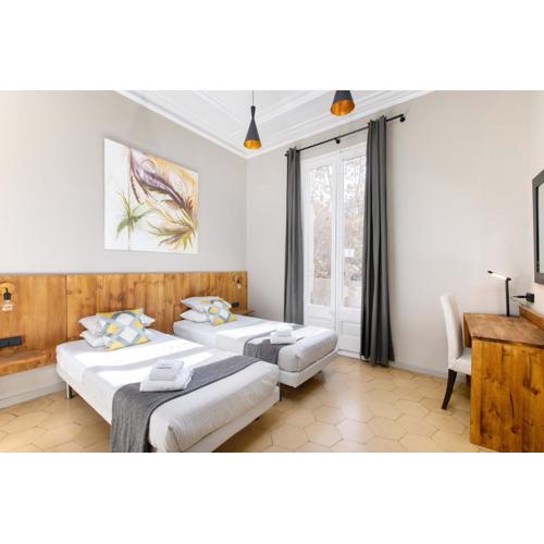 Jardinets Guest House