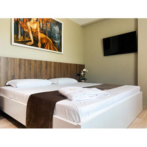 Jata Crown Hotel