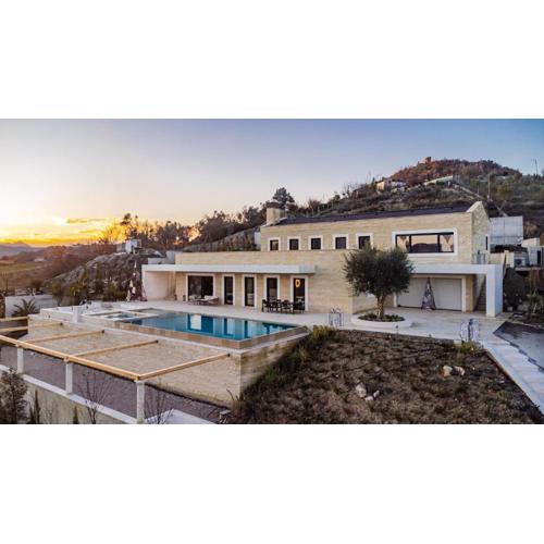 Jerina Mansion