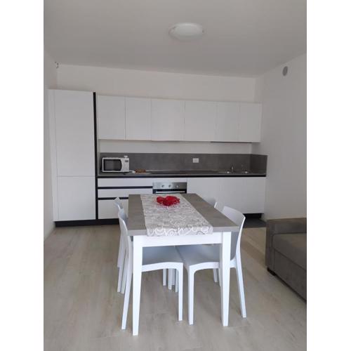 Jesolo Appartamenti F2 - Coral Red